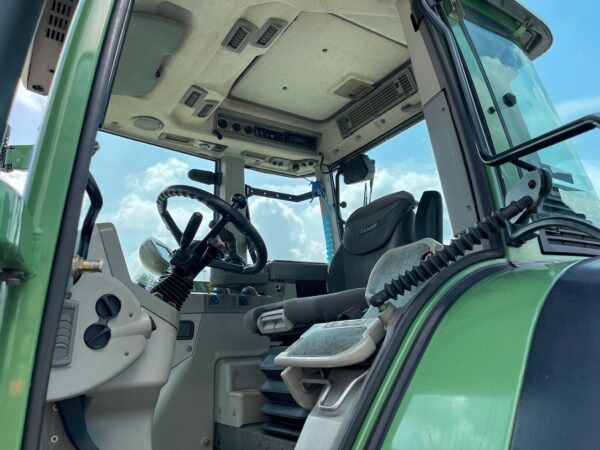 Fendt 718 com-3 – Image 27