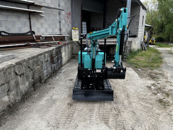 Mini-pelle HT10 – Bras parallélogramme – Image 3