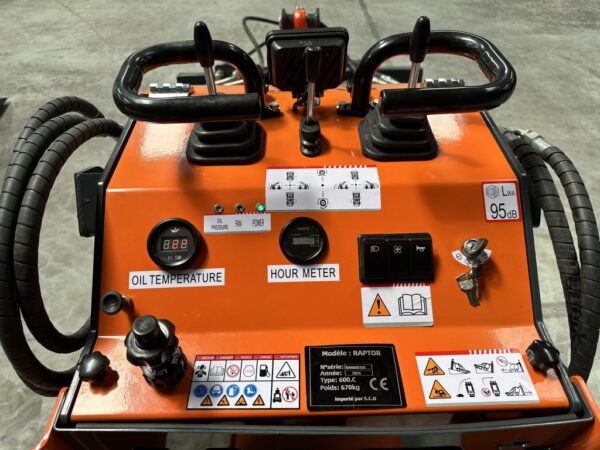 Mini chargeur / Valet de ferme RAPTOR 600.C – Image 6