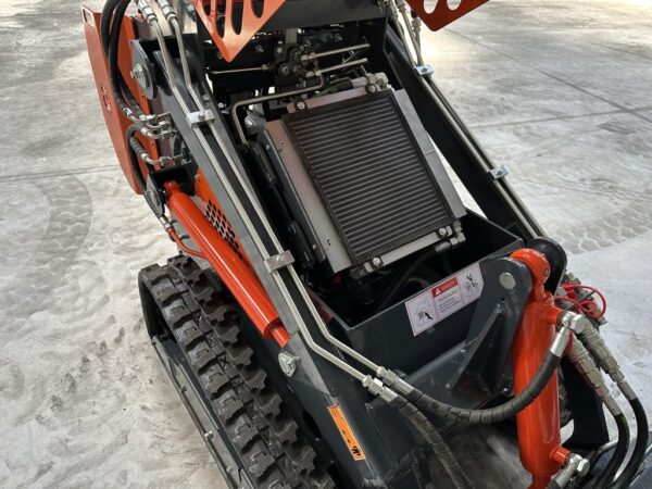 Mini chargeur / Valet de ferme RAPTOR 600.C – Image 7
