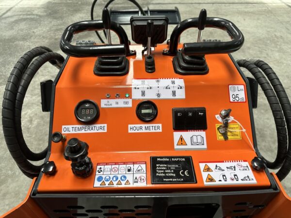 Mini chargeur / Valet de ferme RAPTOR 600.R – Image 7