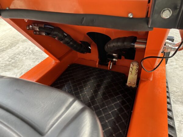Mini chargeur / Valet de ferme RAPTOR 620.C – Image 8