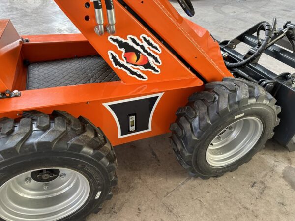 Mini chargeur / Valet de ferme RAPTOR 620.R – Image 13
