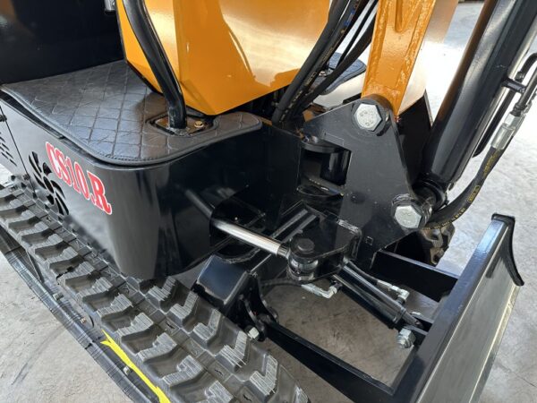 Mini pelle TERRA CS10.R – Image 17