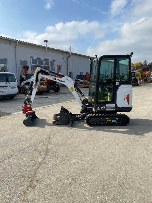 Bobcat E19 – Image 4