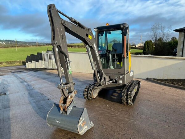 Volvo ECR25D