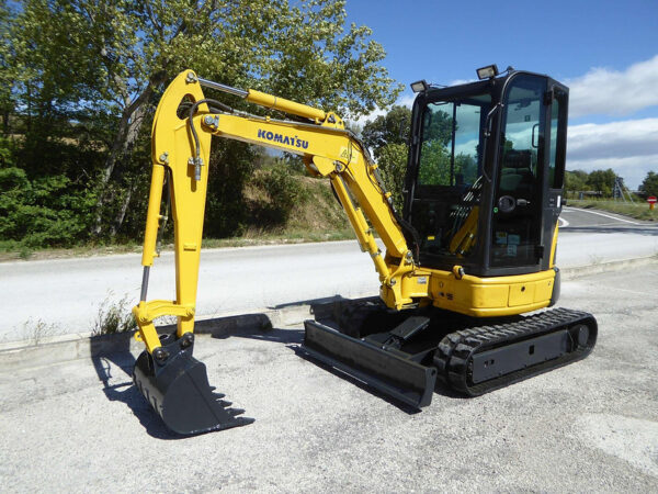 KOMATSU PC 26 MR-3 – Image 7