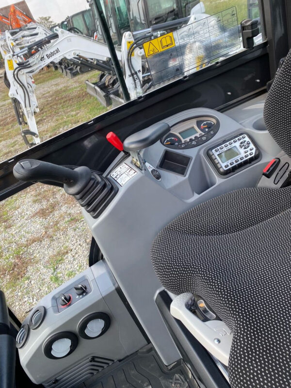 Bobcat E19 – Image 6