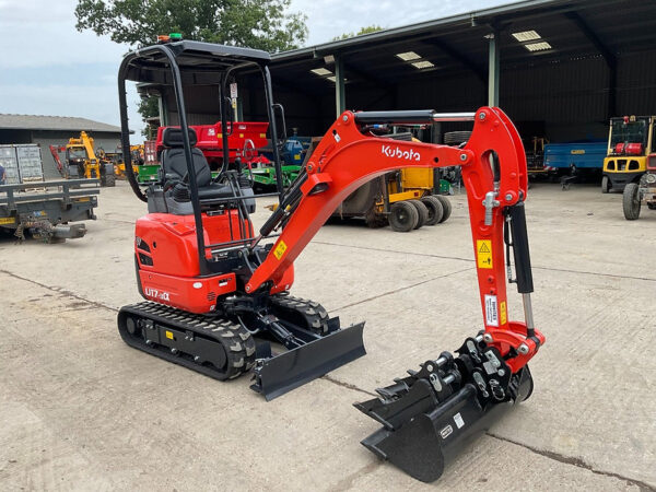 KUBOTA U17-3A – Image 4