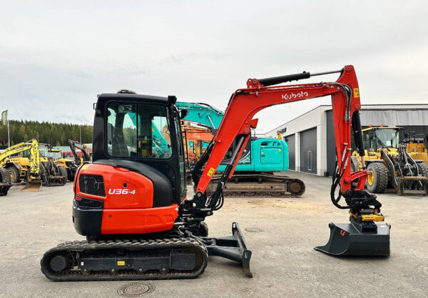 Kubota U36-4 – Image 8