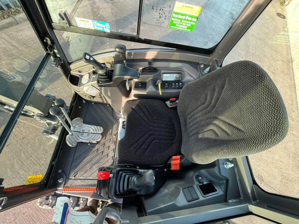 Volvo ECR25D – Image 12