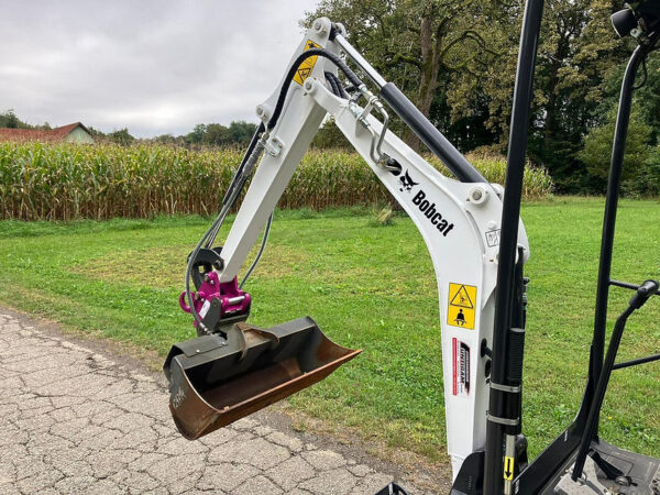 Bobcat E17 – Image 16