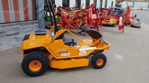 tracteur 4 roues motrices solis 20 roues mixtes 220/55r12 et 280/70r16. – Image 4