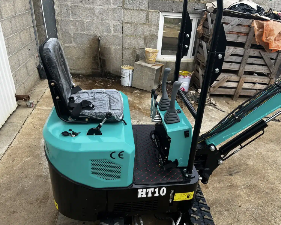 Mini-pelle HT10 – Voie variable – Image 7