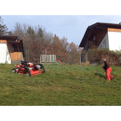 girobroyeur pour herbe haute radiocommandé agria 9600 17agr9600011 – Image 3